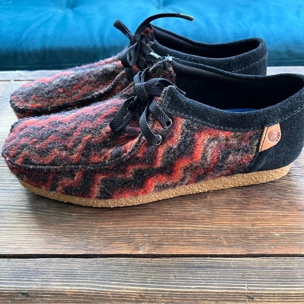 CLARKS WALLABIES WOOL AZTEC SHACRE II CHUKKA BOOTS MENS SIZE 8 WOMENS 10